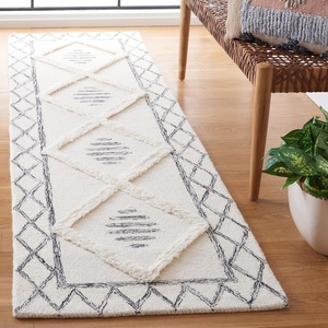 image:imageSAFAVIEH Area Rug 8x10  Casablanca Collection  Large  Ivory amp Black Handmade Wool Moroccan Boho Trellis Design Ideal for Living Room Bedroom Dining Space CSB990AIvoryBlack