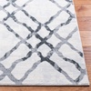 image:imageMartha Stewart x SAFAVIEH Area Rug Collection  53 x 77 Ivory amp Grey NonShedding amp Easy Cleaning Ideal for Living Room Bedroom Office Dining Space MSR0957B